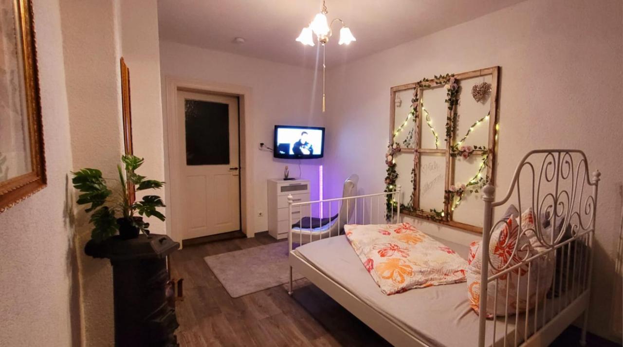 Privatzimmer Siebenlehn Bagian luar foto