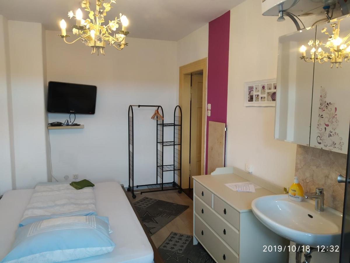 Privatzimmer Siebenlehn Bagian luar foto